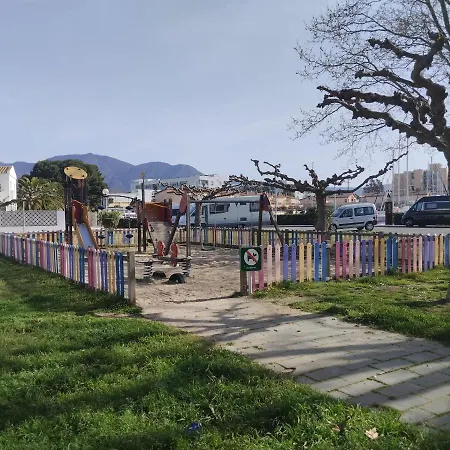 Atico Of 3 Rooms, Total 130m² Just For With A 60 M² Terrace, Swimming Pool, Mountain And Marina View. *