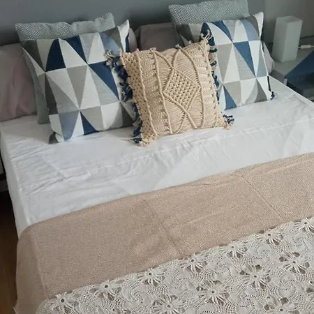 Atico Of 3 Rooms, Total 130m² Just For With A 60 M² Terrace, Swimming Pool, Mountain And Marina View. Roses