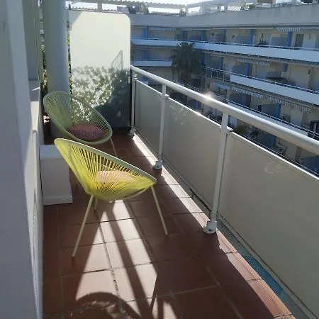 Atico Terrace: Mountain & Marina Views With Pool *